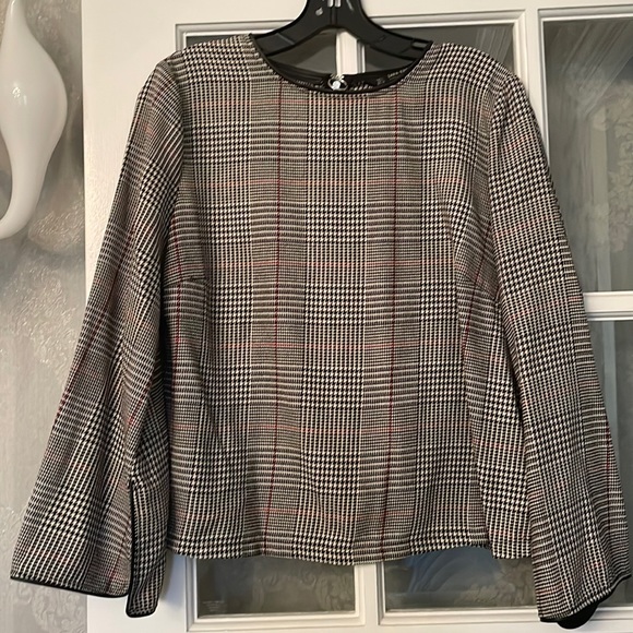 Zara Tops - Zara Plaid Top